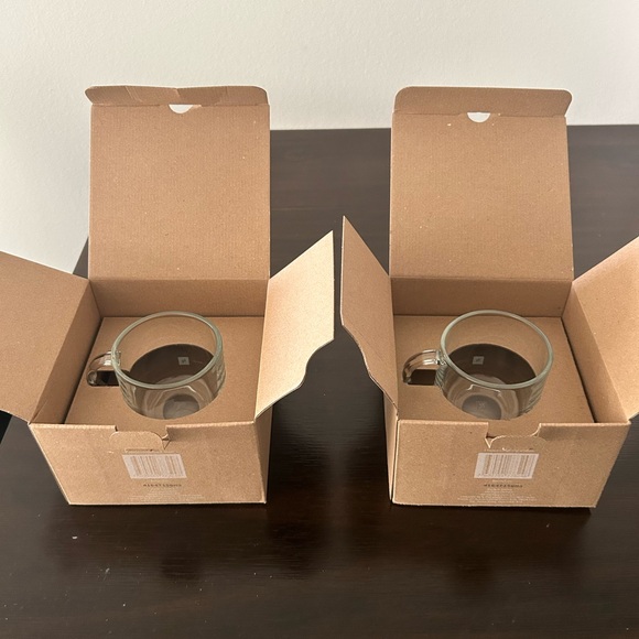 2x Nespresso Vertuo Lungo Cup & Saucer - Picture 2 of 5